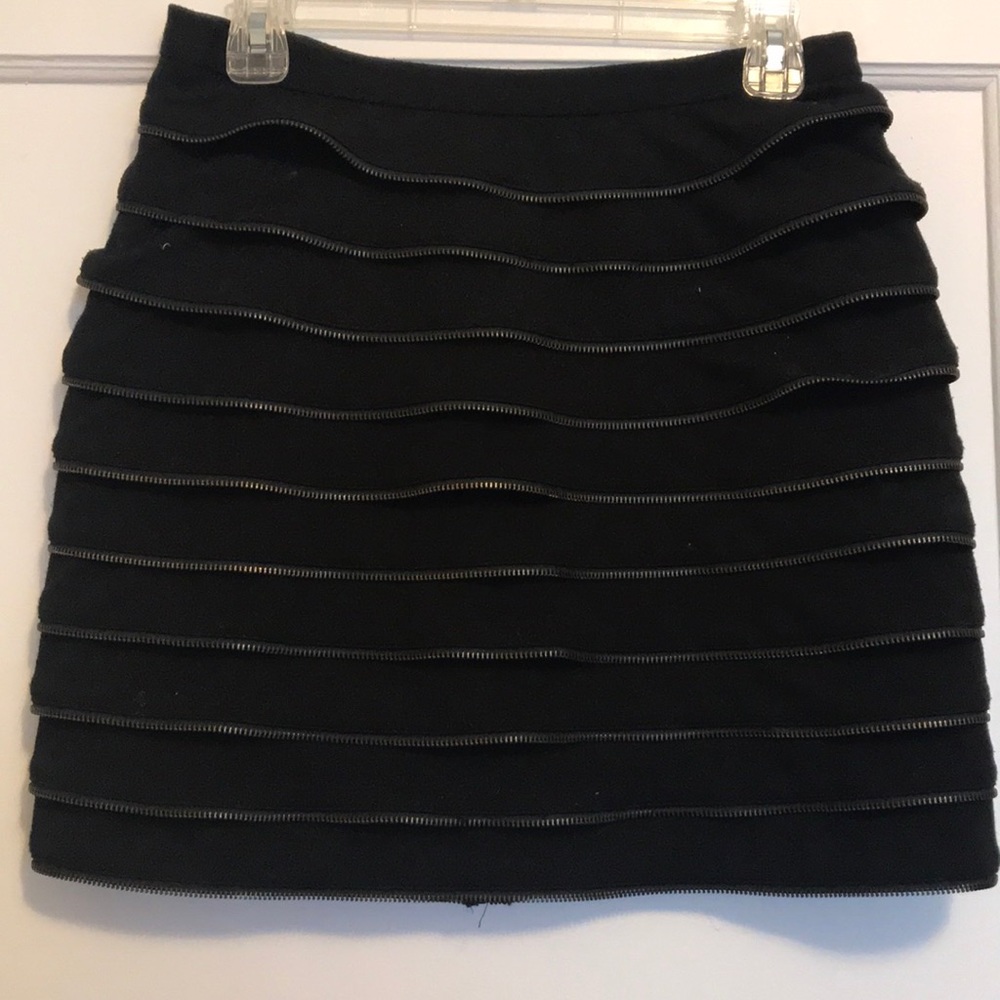 Zipper detail mini skirt